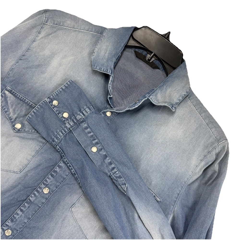 ARI Denin‎ Style Light Blue Shirt sz 15 3/4  Made In Italy Cotton Pearl Snap